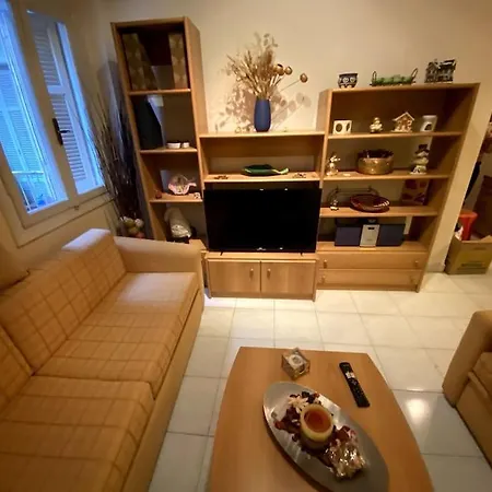 Cute 2bdrm In Salonica Center Apartamento Tesalónica