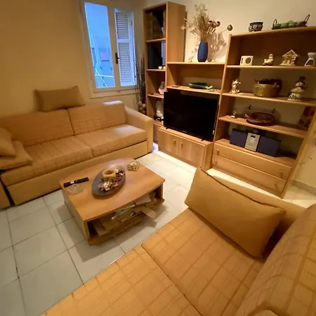 Apartamento Cute 2bdrm In Salonica Center Tesalónica