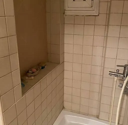 Cute 2bdrm In Salonica Center Apartament *